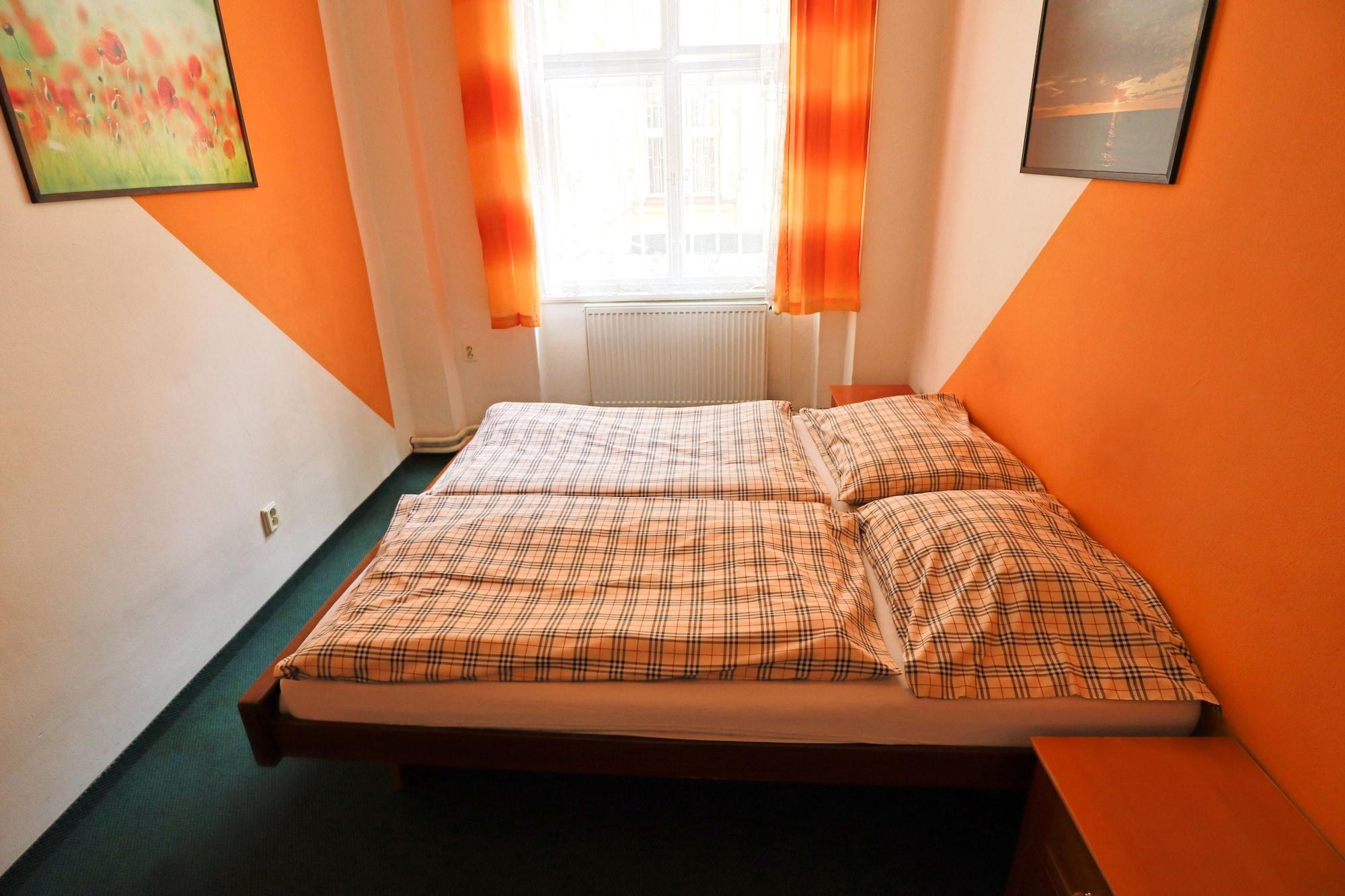 A Plus Hostel - Centrum Prague Exterior photo